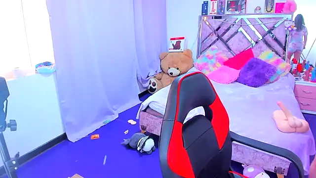 دردشة Luna_Analya الجنسية المباشرة