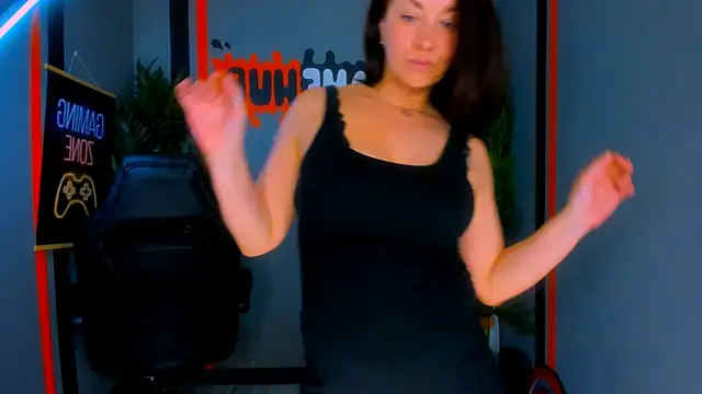 AnaMills: онлайн-секс-чат