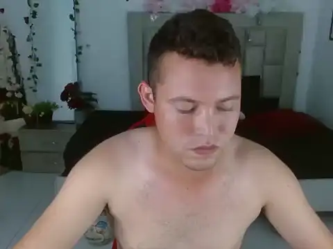 sven_fox723 即時 XXX 聊天