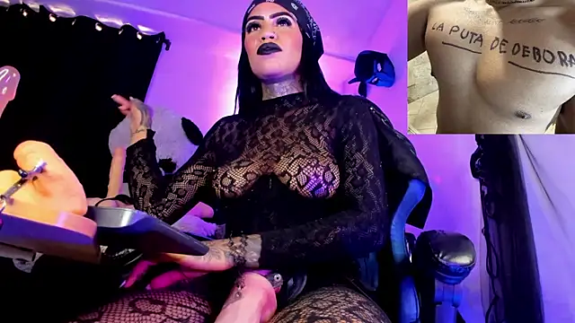 deborah_tatto Obrolan Langsung XXX