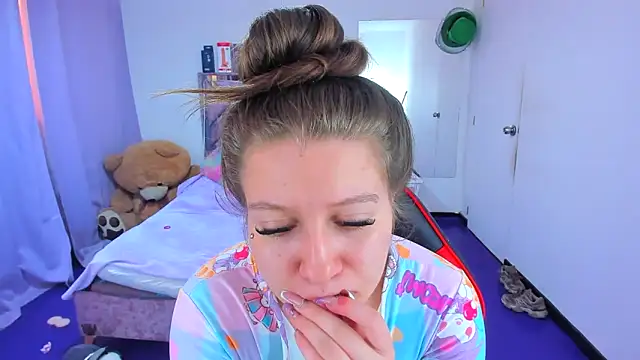 Luna_Analya Chat XXX in diretta