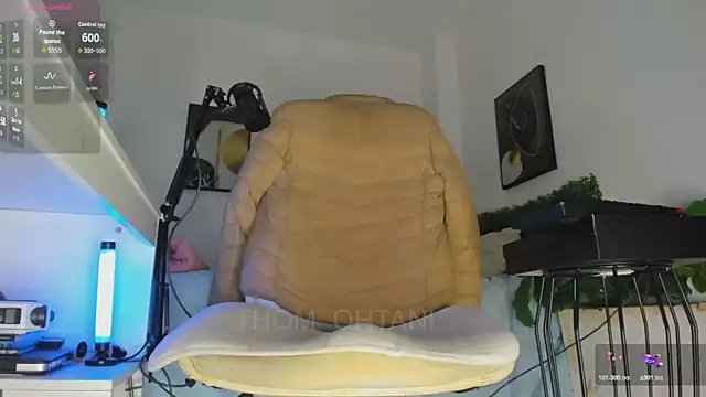 Thom_Ohtani – webcam-show