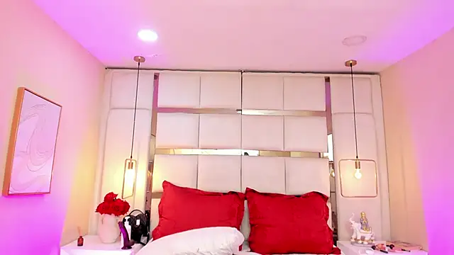 Chat +18 de elizavenus ao vivo