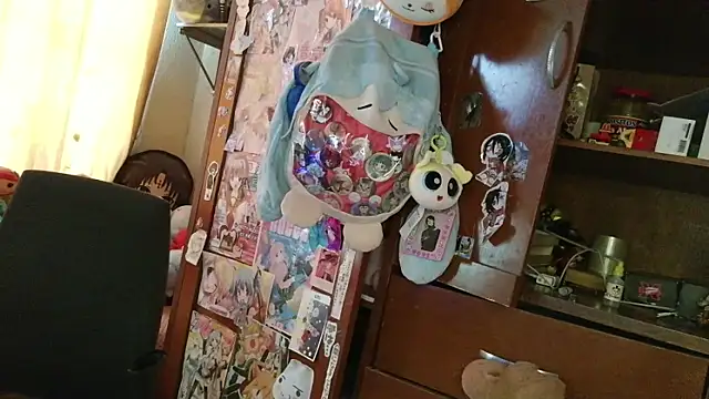 TerraelowenのライブXXXチャット