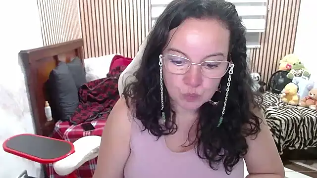 Sonialorens_'s Live XXX Chat