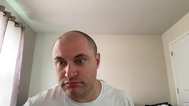 SluggishChase99: вебкам-шоу