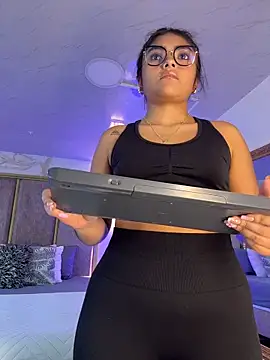 Czat XXX na żywo – GiselOrtiz