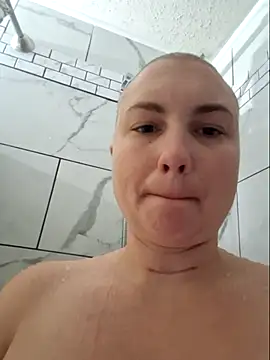 Chatroom XXX en direct de Emily33333