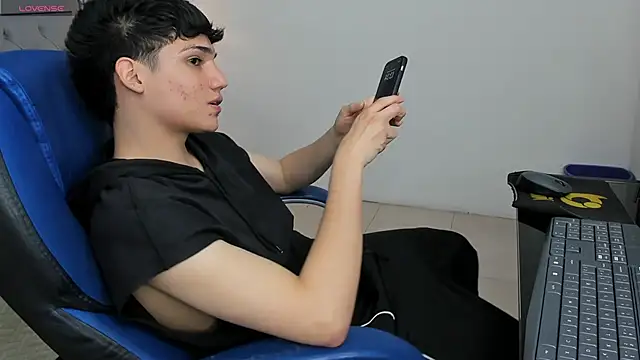 Chat +18 de SamBlack_ ao vivo