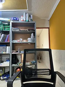 AdrianRinaldi 网络视讯表演