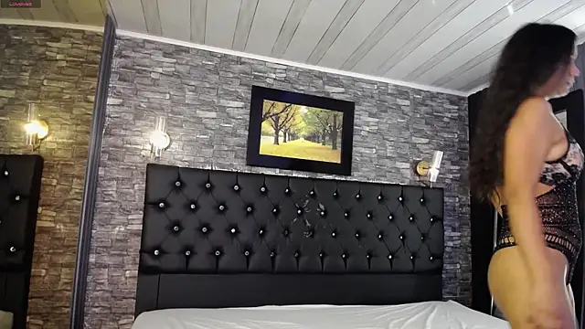 Chat +18 de Leyla_sams ao vivo