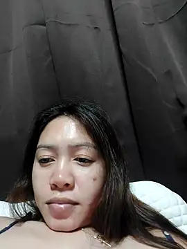 MissKitty31 Show in webcam