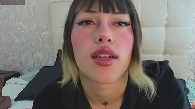 Chat XXX Live _sharlotte777