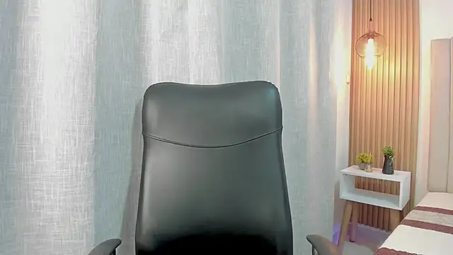 Victoria_Rosee: απευθείας συνομιλία ΧΧΧ