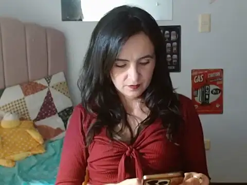 Juliana__lx: απευθείας συνομιλία ΧΧΧ