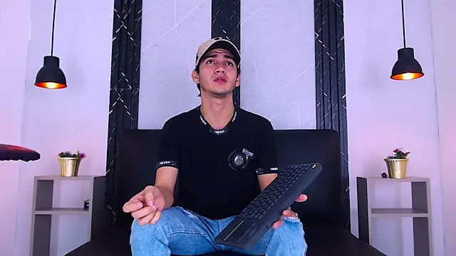 Feiccer_Castquer Webcam Show