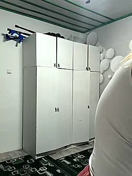 jusichka লাইভ XXX চ্যাট