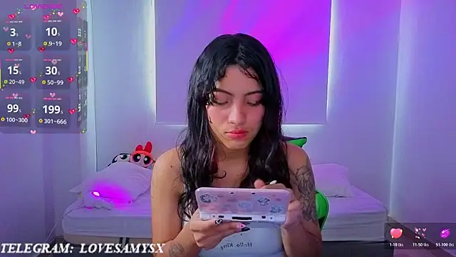 Lovelyamyy's Live XXX Chat