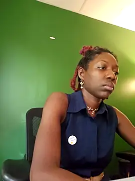 Chat +18 de oliviaprettypussy ao vivo