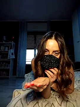 Akemi_rossi Live XXX-chat