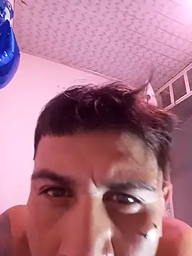 Czat XXX na żywo – Thonixxx_mr