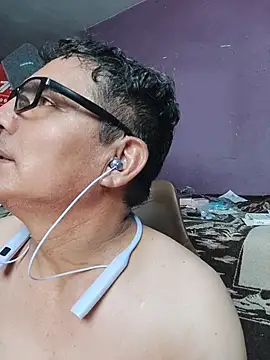 modelodebarro Adlı Modelin Web Kamerası Şovu