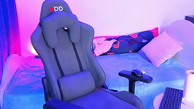 star_madison Adlı Modelin Canlı XXX Sohbeti