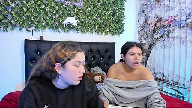 valeria_and_zoe Live XXX Chat