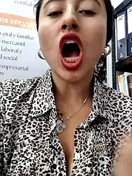 Chat XXX ao vivo de _Sarah-Office1