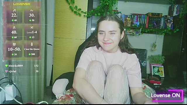 lunar_Sanata – Naživo XXX chat