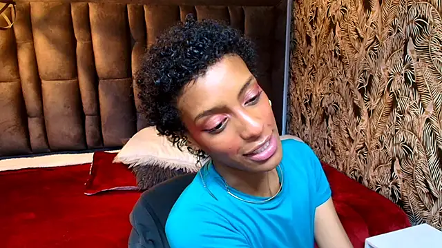 Zia_Green – Naživo XXX chat