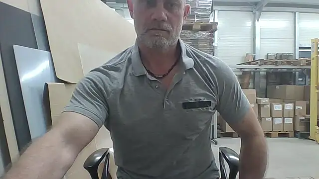 Boomerhun's Live XXX Chat