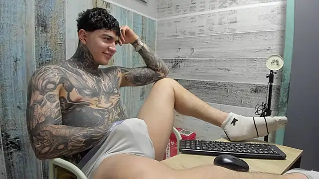 Živý XXX chat Gury_tattoo