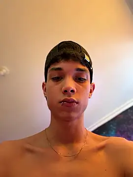 Онлайн чат XXX RoughDiamond_