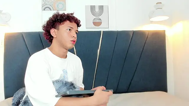 lio_cum23: вебкам-шоу