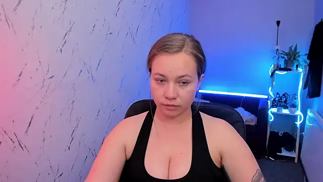 Онлайн чат XXX holly_xglam