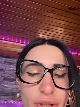 MissIvory95 Adlı Modelin Web Kamerası Şovu