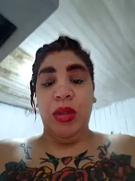 Webkamerová show Naturalmenteyoo