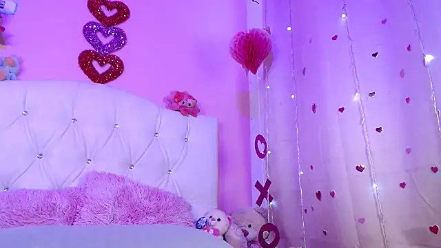 แชท XXX สดของ HECATE_23