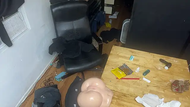 Pokazy przed kamerką – leanjamesdean