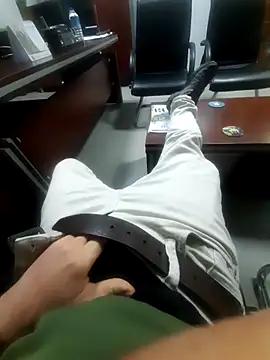 eagle2eagle2eagle's Live XXX Chat