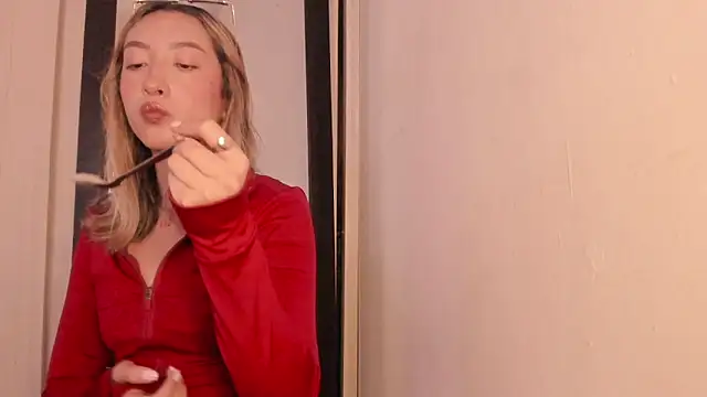 Онлайн чат XXX Laurenn_Sweet