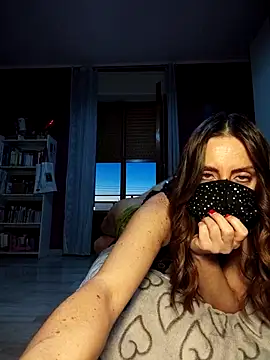 Chat XXX ao vivo de Akemi_rossi