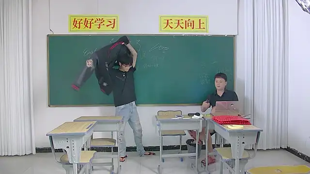 KK-cuteboy 网络视讯表演