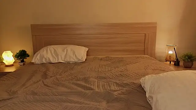 alorenna live XXX chat