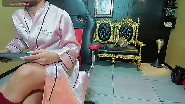 Вебкам-шоу Sharlotte_Jones