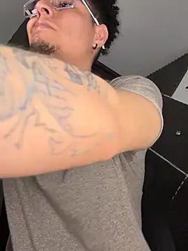 bigryann23 现场XXX聊天