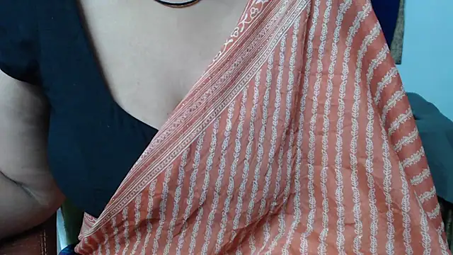 sunitha-3 Chat XXX in diretta