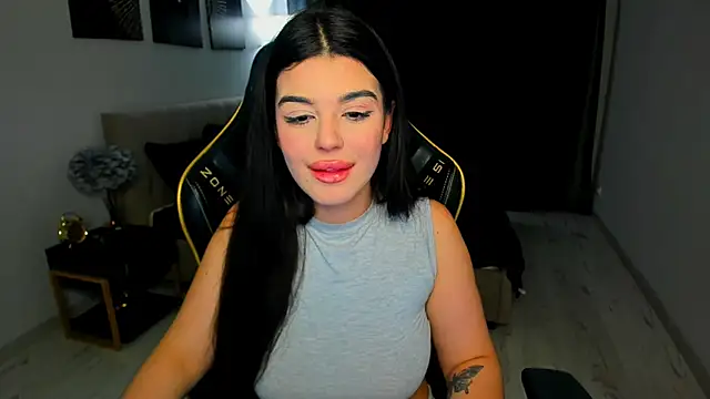 Chat +18 de AlluringAriel ao vivo