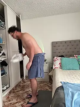 SubBoy_bear Webcamshow